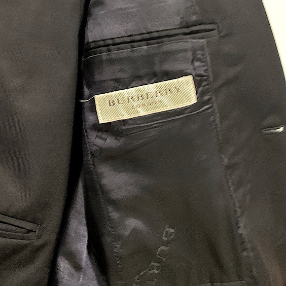 Burberry London Men’s Suit - Picture 7 of 9